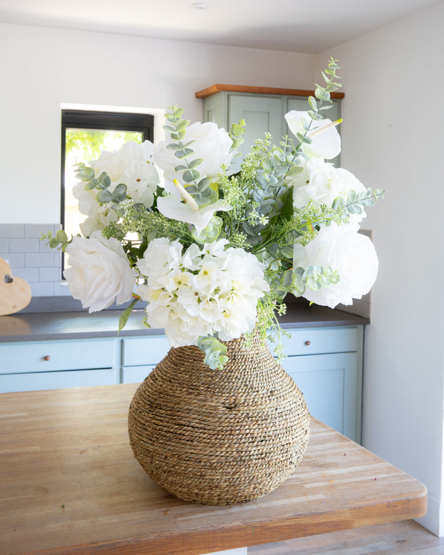 Luxury Rose & White Lily Bouquet