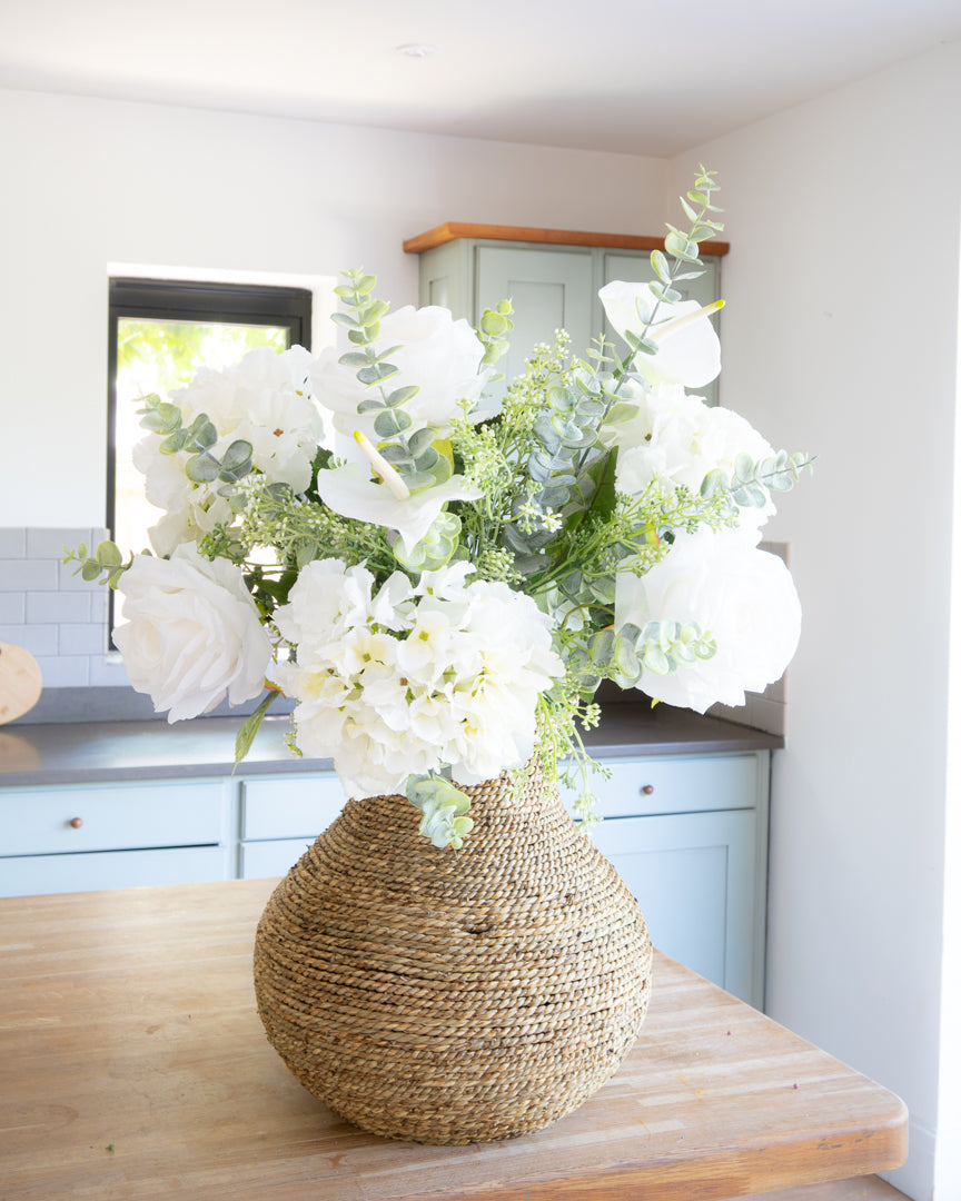 Luxury Rose & White Lily Bouquet