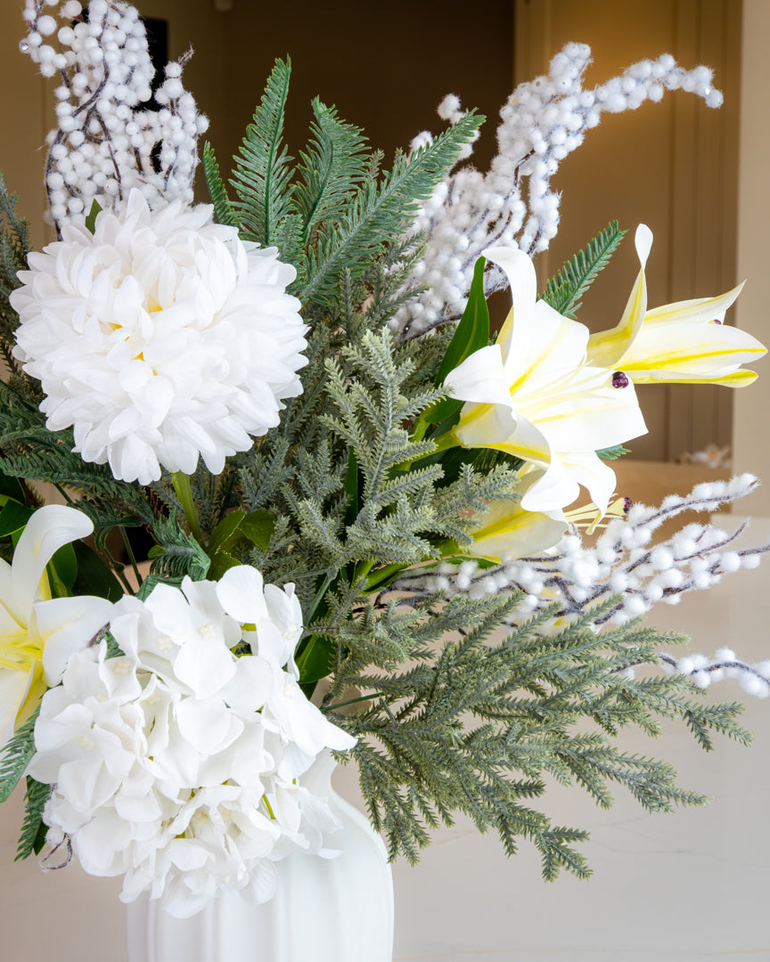 Winter Lily Bouquet