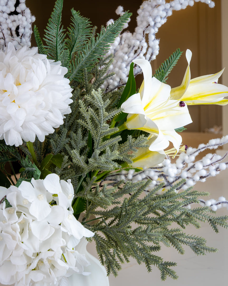 Winter Lily Bouquet