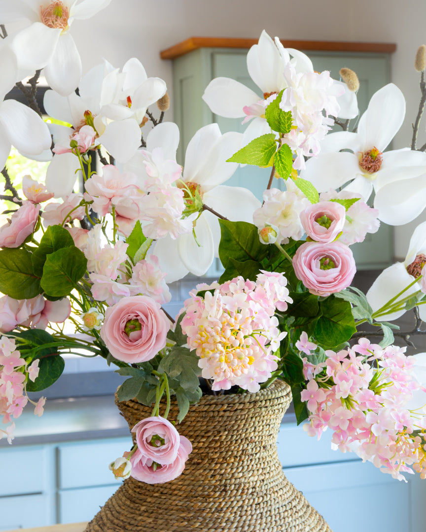 Luxury Magnolia, Lilac & Blossom Bouquet