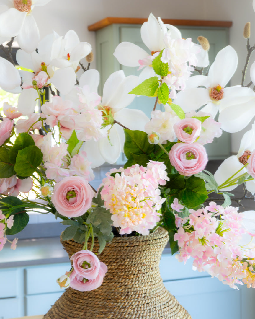 Luxury Magnolia, Lilac & Blossom Bouquet