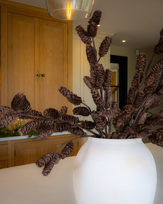 Real-Touch Pinecones Spray