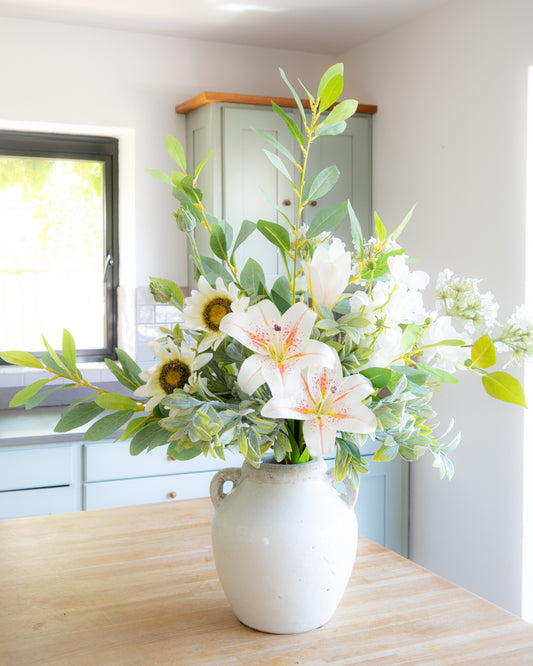 Summer Neutral Bouquet