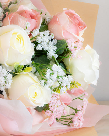 Rose Bouquet With Vase