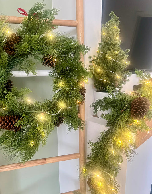 Wreath, Garland & Tree Bundle