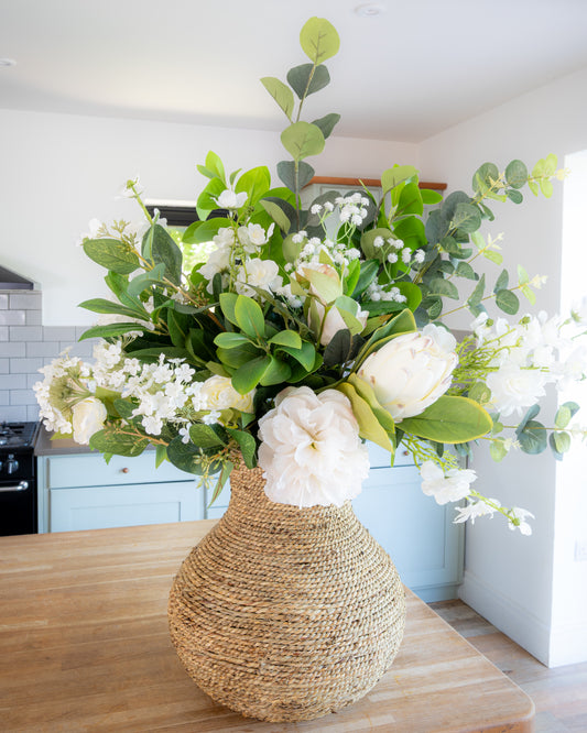 Luxury White & Green Bouquet