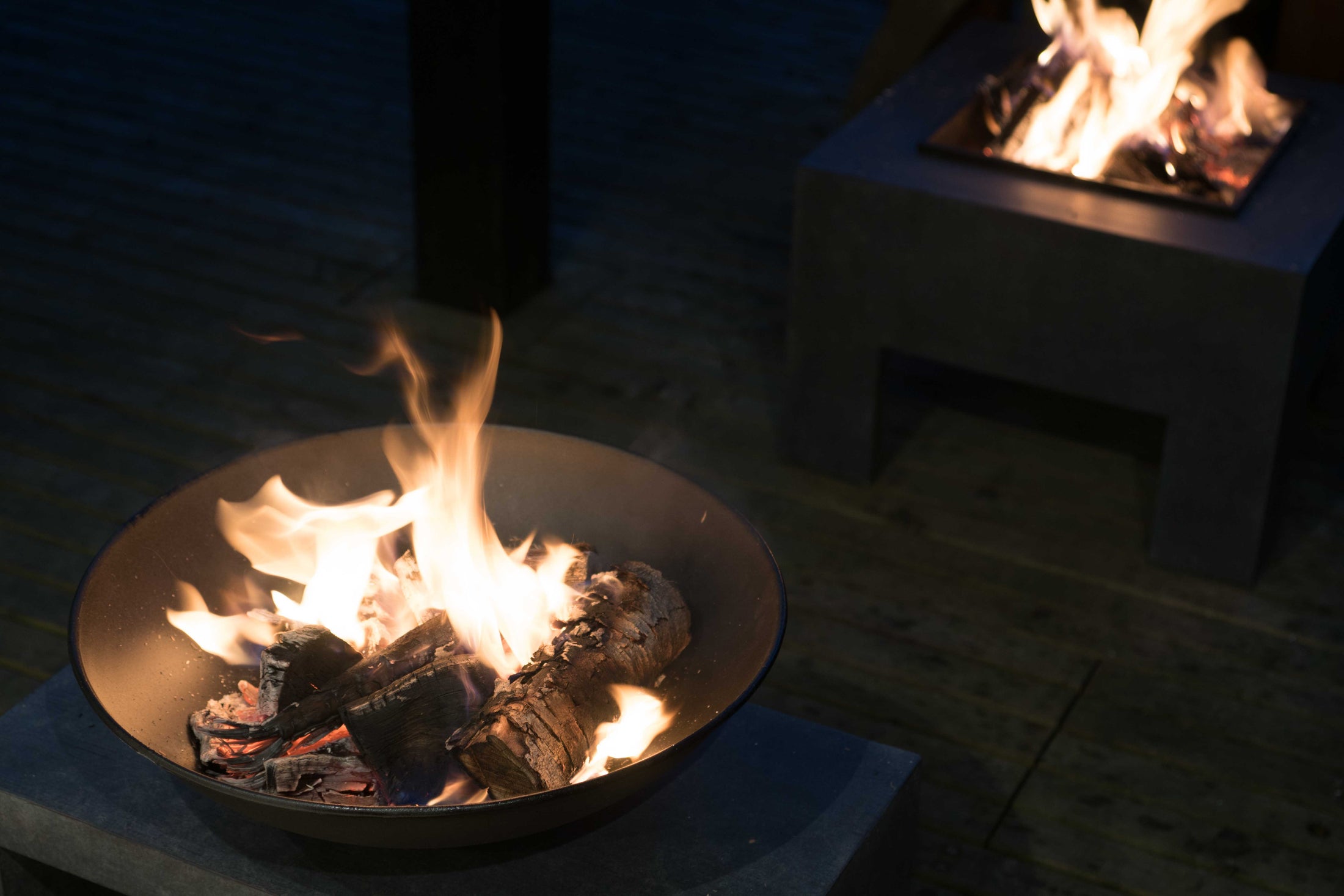 Fire Bowl On Rectangle Console