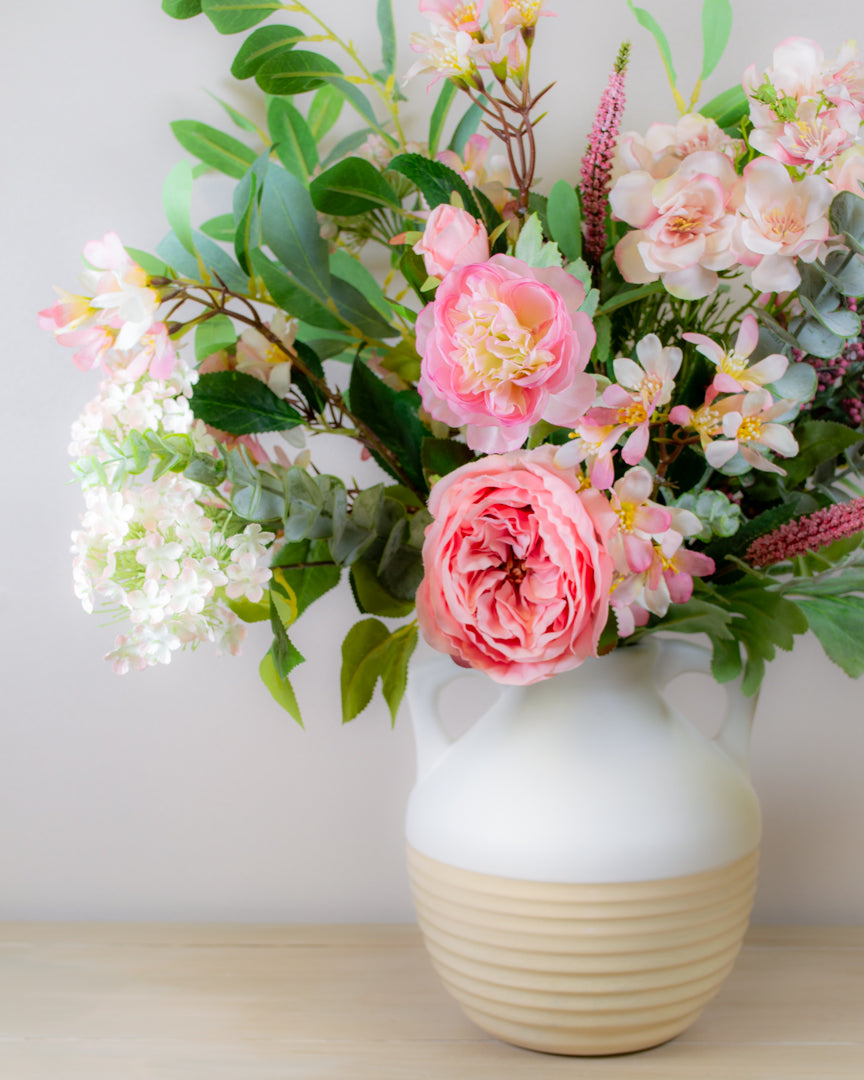 Luxury Pink Bouquet & Vase Bundle