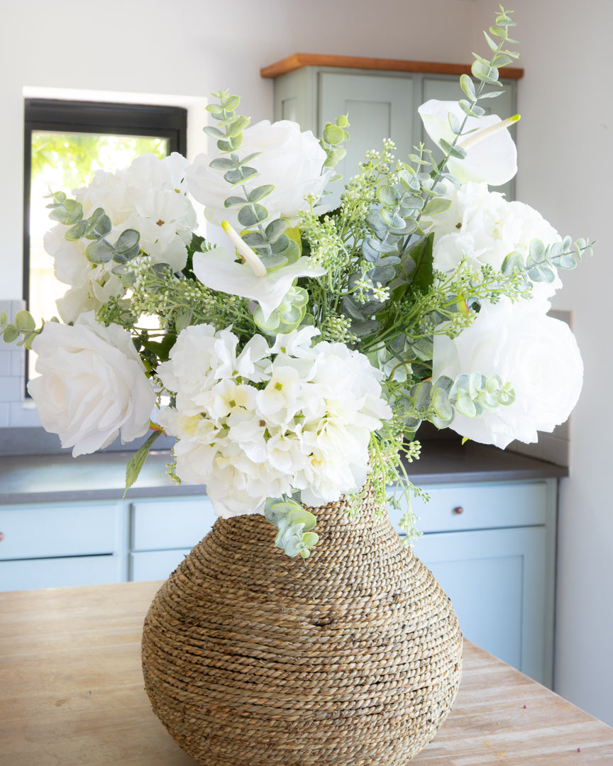 Luxury Rose & White Lily Bouquet