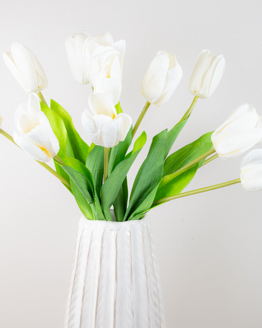 Small Handtie Tulip Bunch - Cream