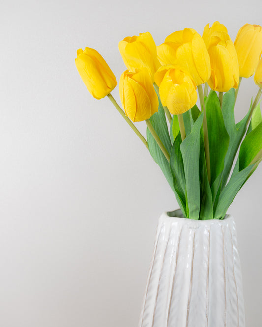 Small Handtie Tulip Bunch - Yellow