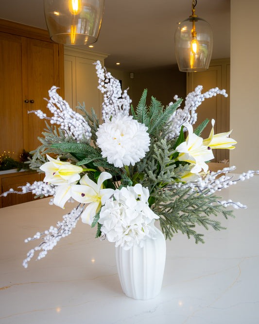 Winter Lily Bouquet