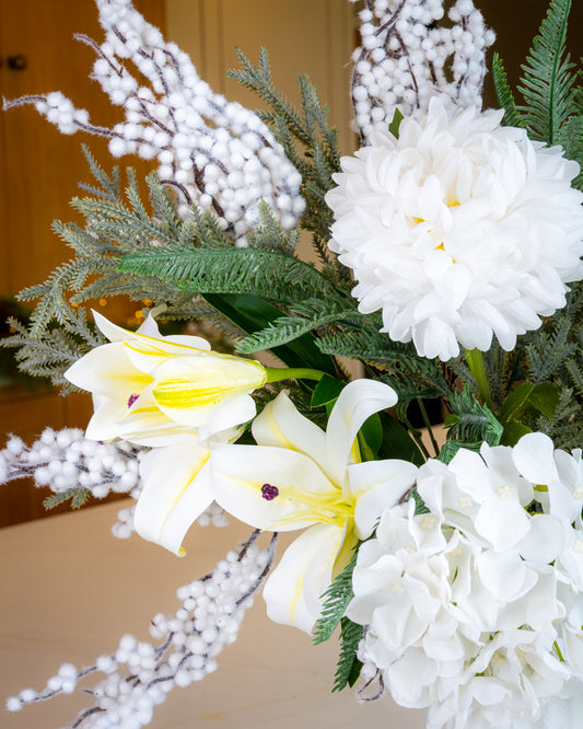 Winter Lily Bouquet