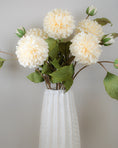 Load image into Gallery viewer, Cream Dahlia Stem
