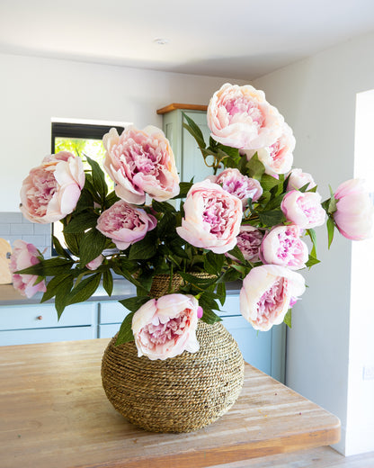 Deluxe Blush Peony Bouquet