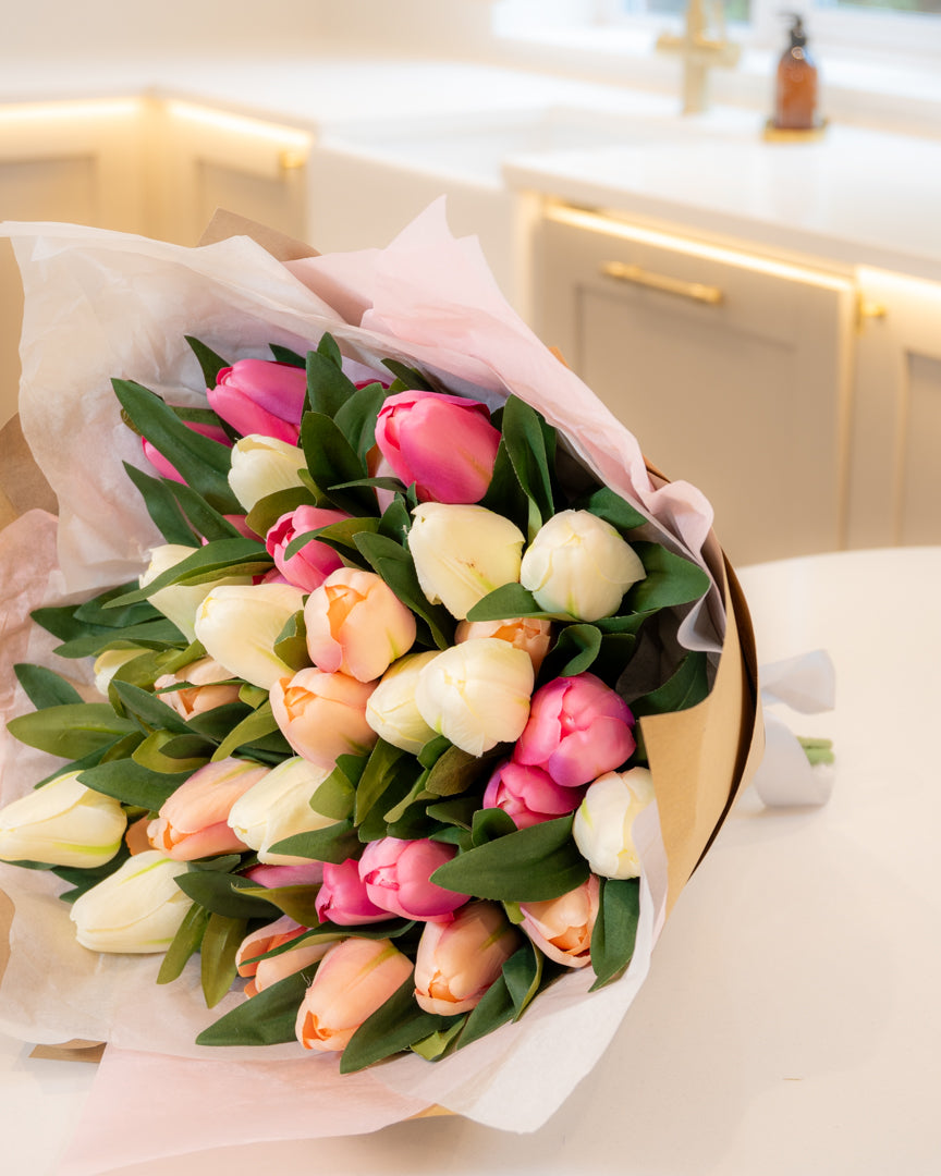 Large Tulip Posy - Pinks