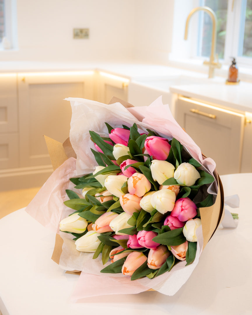 Large Tulip Posy - Pinks