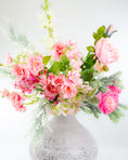 Load image into Gallery viewer, Delia Bouquet
