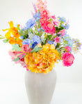 Load image into Gallery viewer, Davina Bouquet
