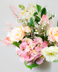 Load image into Gallery viewer, Beverly Bouquet
