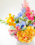 Load image into Gallery viewer, Davina Bouquet
