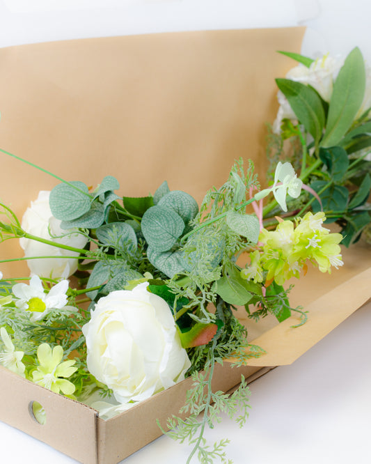 Letterbox Bouquet - Classic Whites