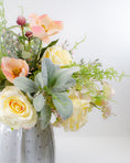 Load image into Gallery viewer, Bella Bouquet
