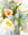 Load image into Gallery viewer, Bella Bouquet
