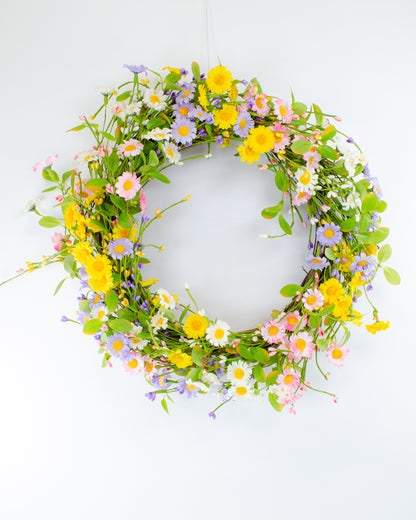 Pastel Wild Daisy Wreath