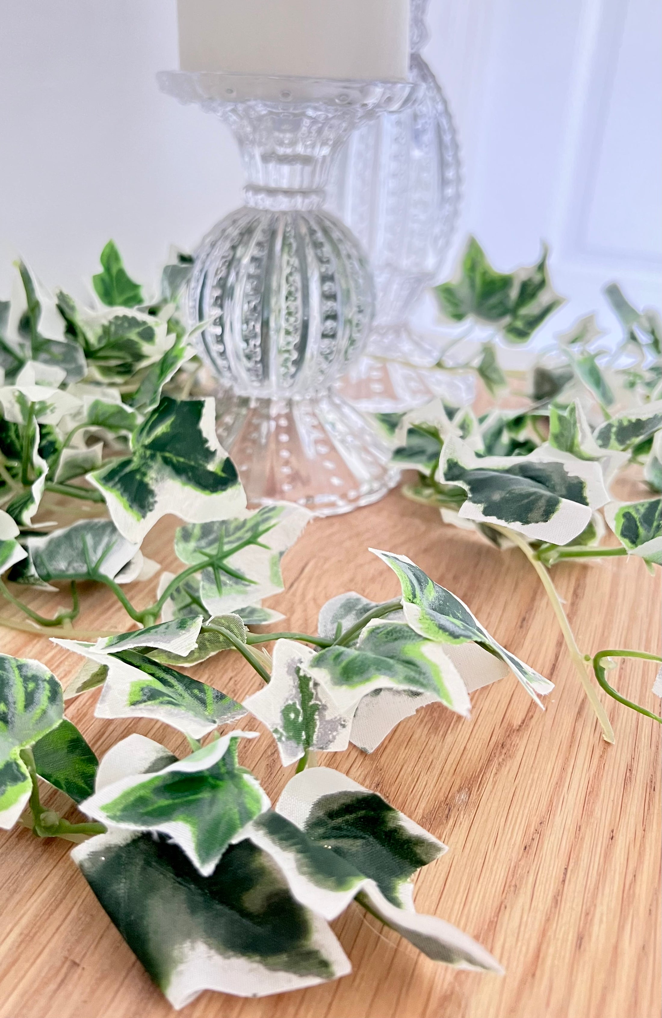 Green & White Ivy Garland