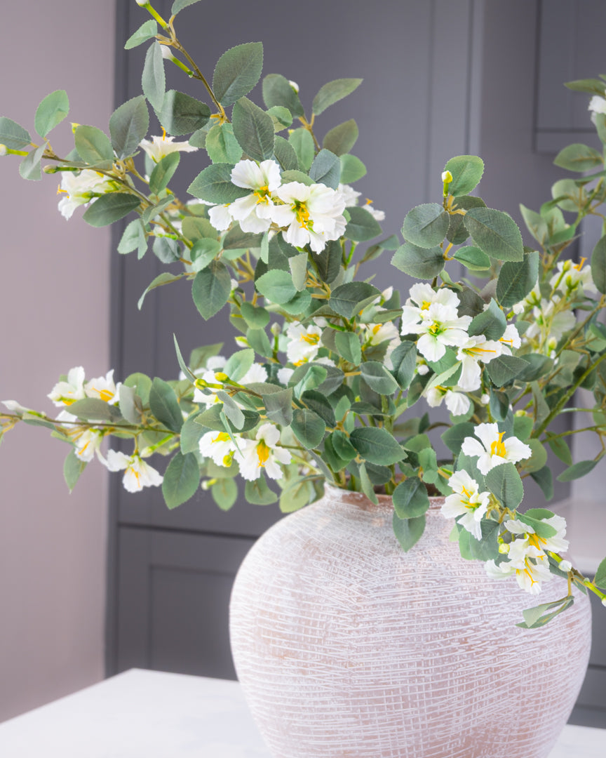 Hibiscus Spray - White
