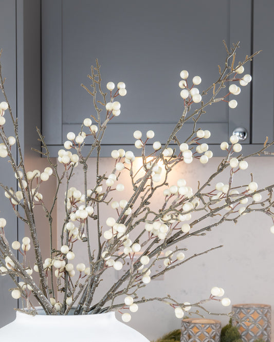 Winter Berry Spray - Cream