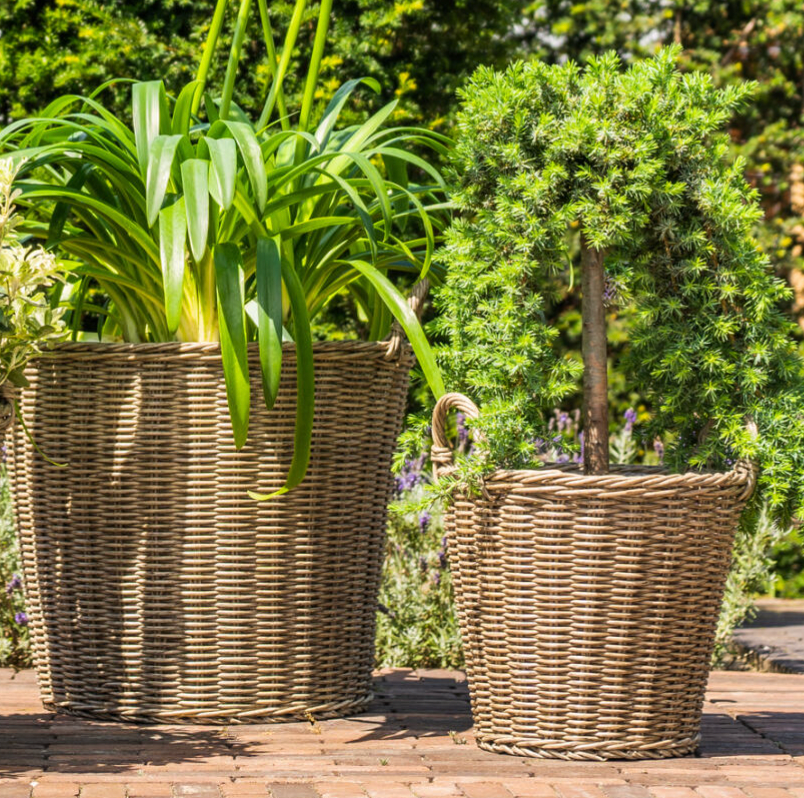 Outdoor Natural Rattan Planters (set of 2)