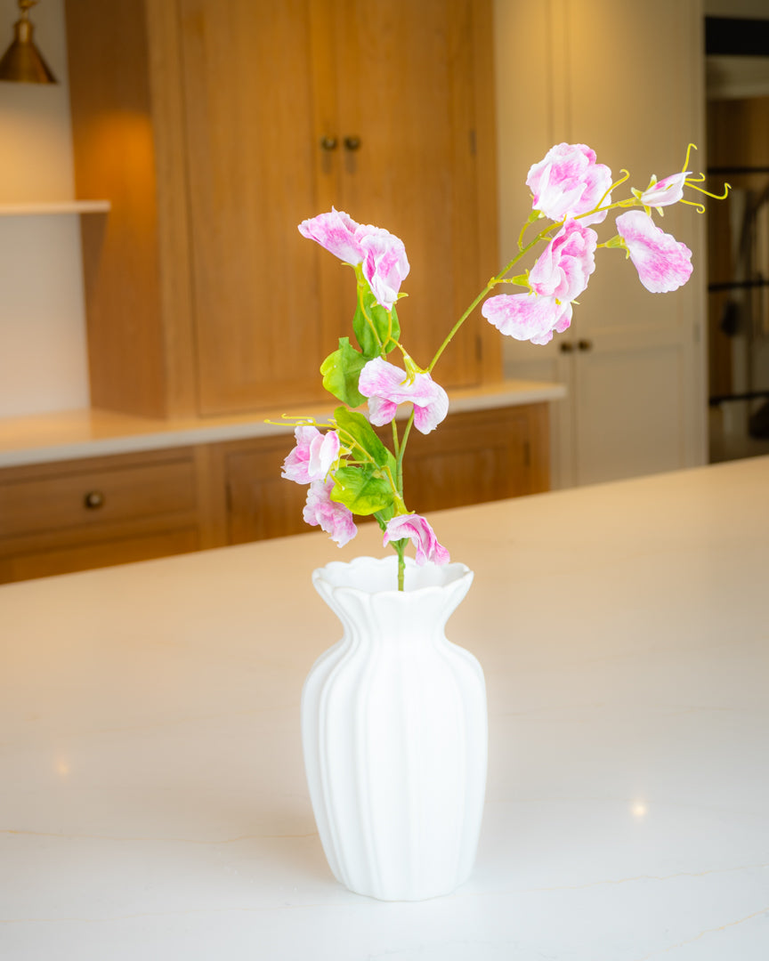 Sweet Pea Spray (3 colours)