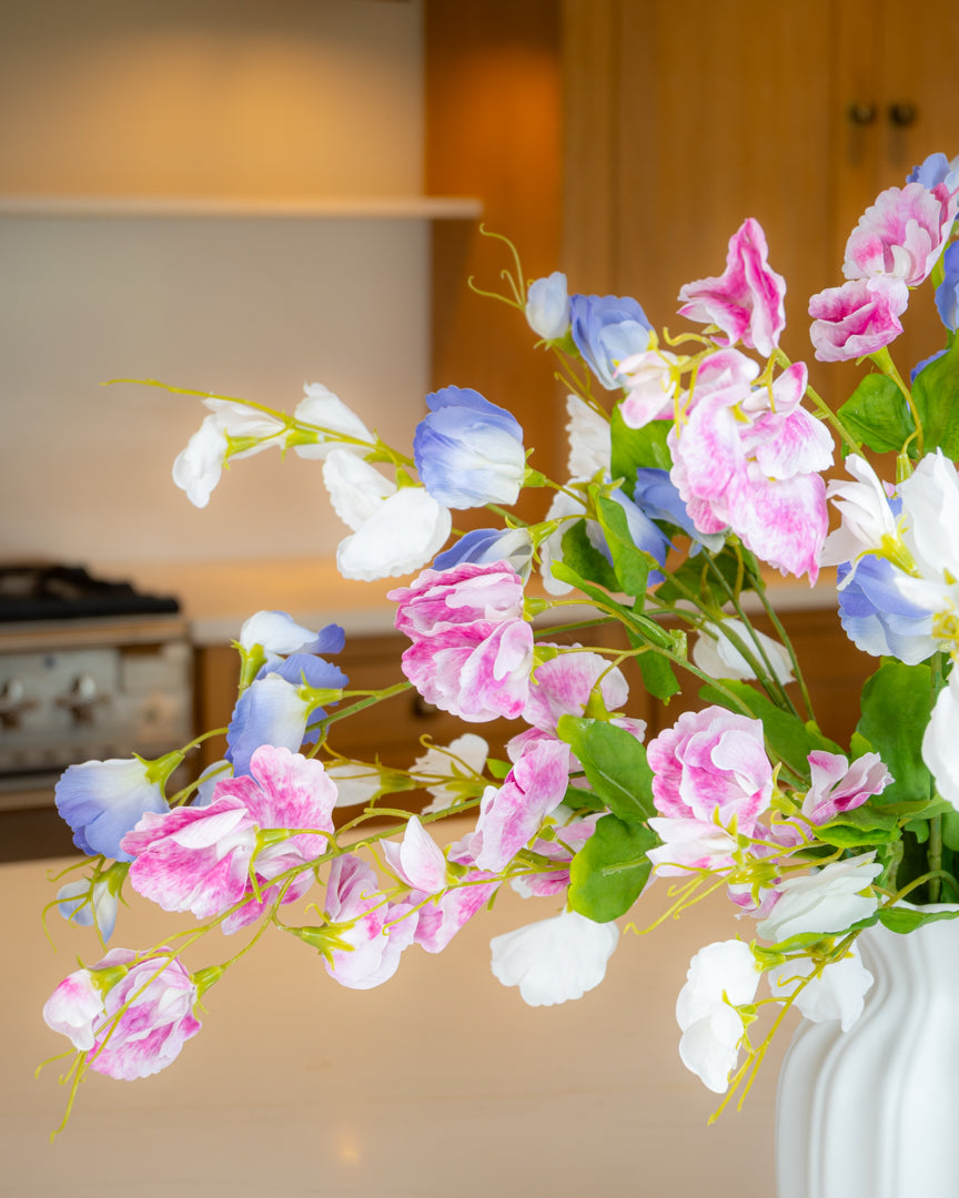 Sweet Pea Spray (3 colours)