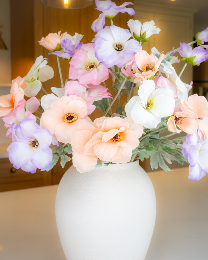 Butterfly Ranunculus Spray (4 colours)