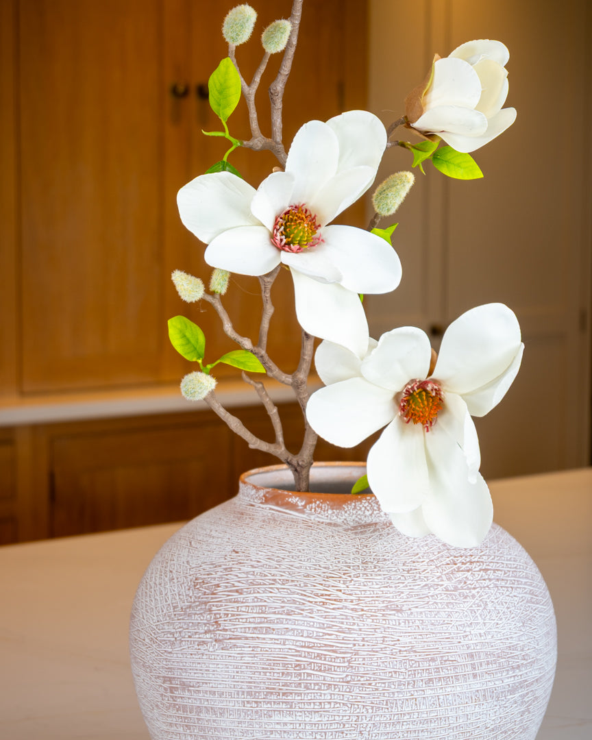 Magnolia Branch (2 colours)