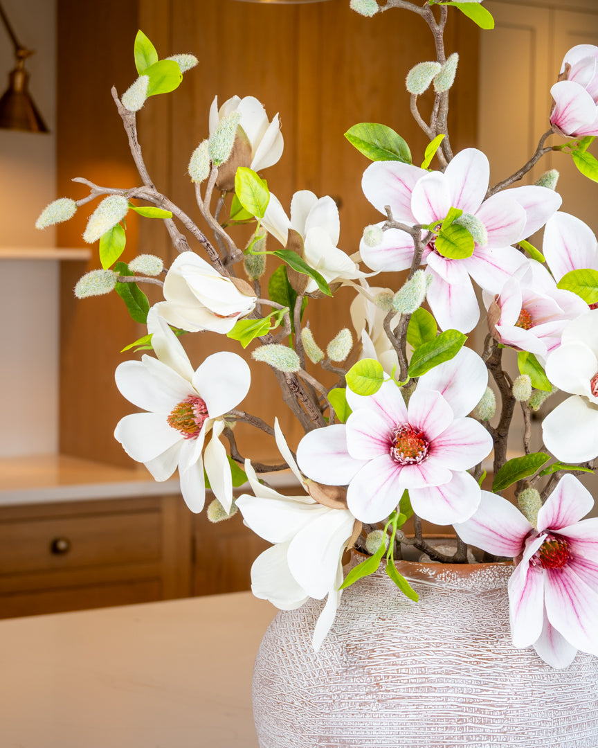 Magnolia Branch (2 colours)