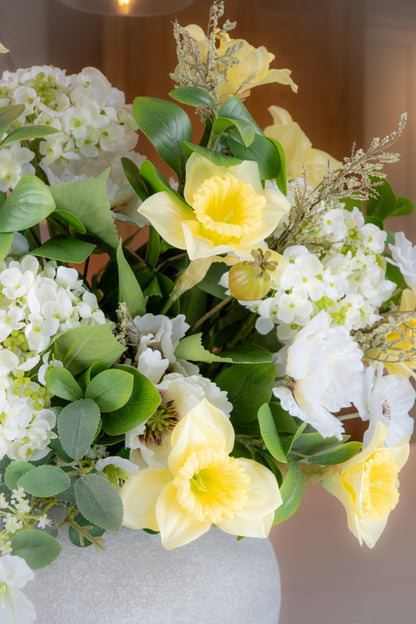 Luxury Daffodil Bouquet