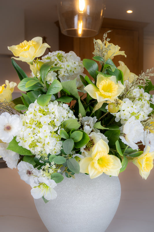 Luxury Daffodil Bouquet