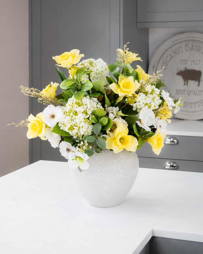 Luxury Daffodil Bouquet